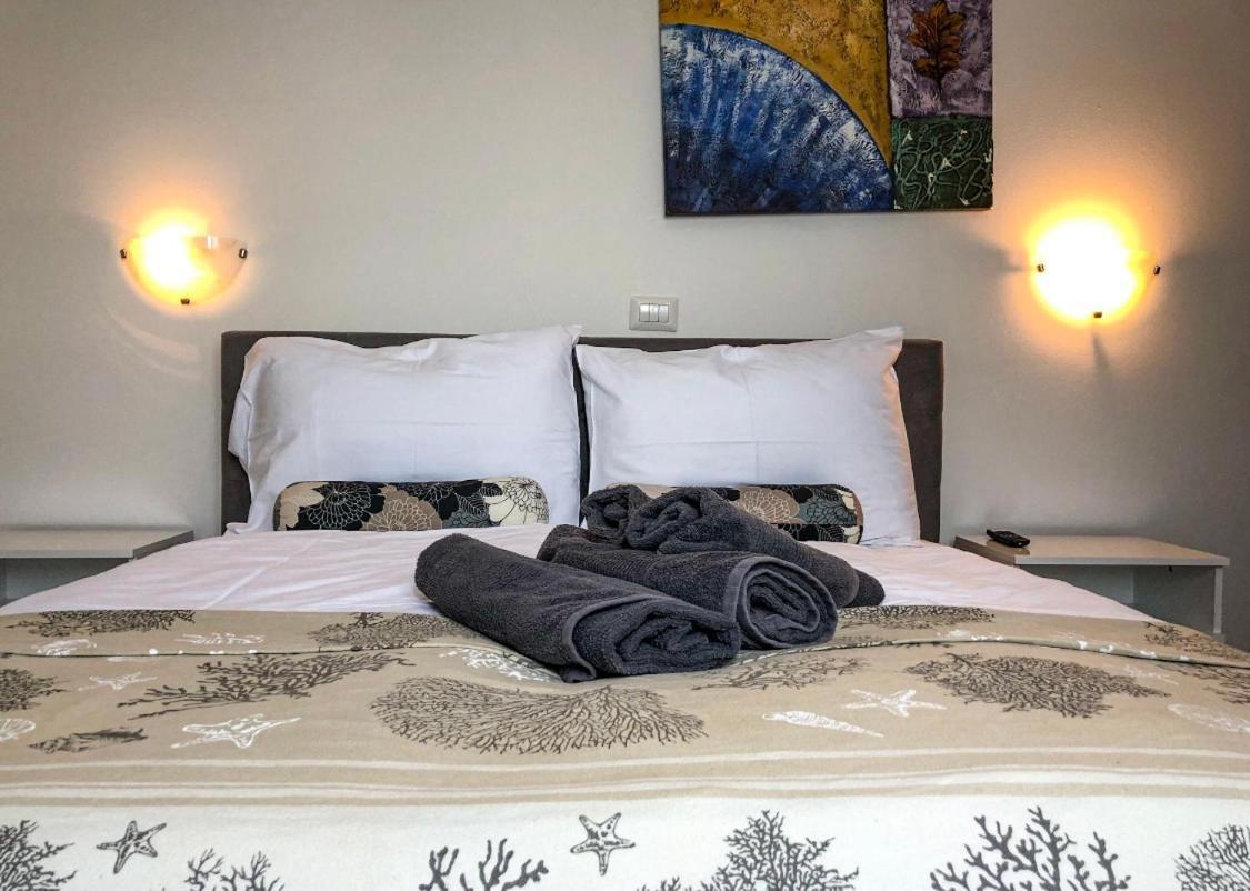 Seafront 2-Bedroom Apartment Nika - Rabac Εξωτερικό φωτογραφία